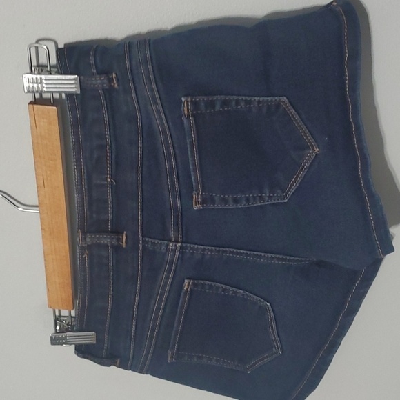 RUE 21 Blue Denim Shorts Womens Size 3 / 4 Juniors Summer Fun 2% Spandex - Picture 8 of 12